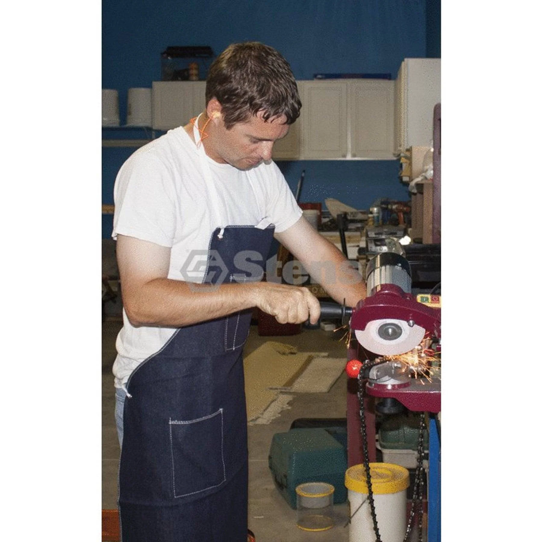 Apron 28 X 36" Denim W/Pockets - Image 2