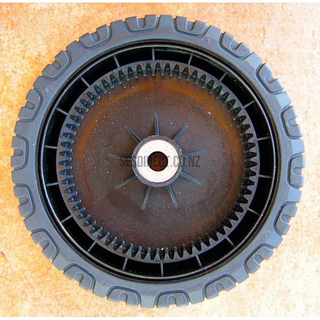 Victa Drive Wheel Self-Propelled Pro Series Ch86333A