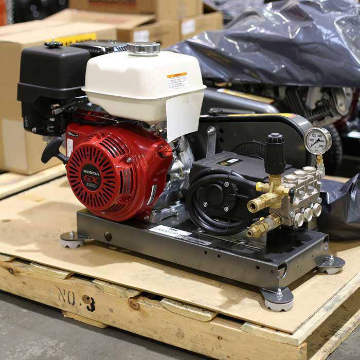 Honda Pressure Cleaner (Belt Drive) 3000 Psi/Comet Triplex - Image 3